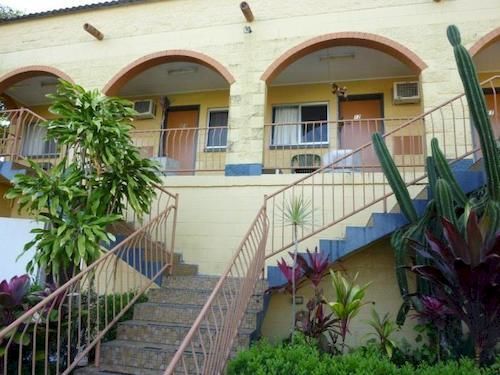 Innisfail City Motel Экстерьер фото